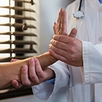 Best Hand Surgeon in New York, Long Island, Queens, Brooklyn & Manhattan: 7 Things to Know...