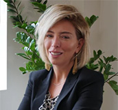 Leslie Diamond, CHT